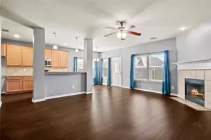 5839 Candlelight Ln, Grand Prairie, TX 75052 - Photo 6