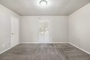 5321 Saddleback Rd, Garland, TX 75043 - Photo 16
