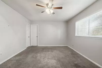 4912 Sandalwood Lane, Arlington, TX 76017 - Photo 18