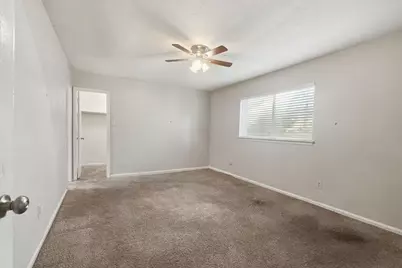 4912 Sandalwood Lane, Arlington, TX 76017 - Photo 16