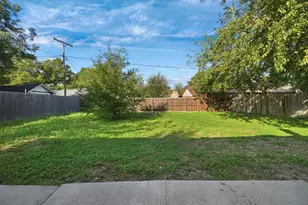 4912 Sandalwood Ln, Arlington, TX 76017 - Photo 32