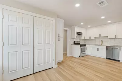 1239 Lonsdale Avenue, Dallas, TX 75217 - Photo 10