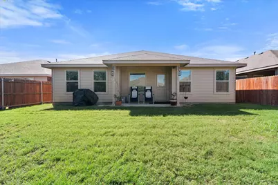 837 Walls Boulevard, Crowley, TX 76036 - Photo 28