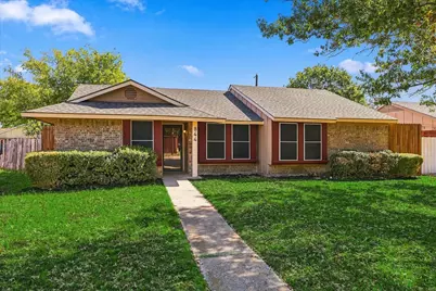 844 Woodrock Drive, Dallas, TX 75217 - Photo 2