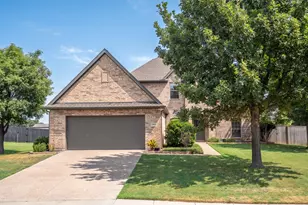304 Creekside Trail, Argyle, TX 76226 - Photo 2