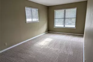 320 N Charles St, Lewisville, TX 75057 - Photo 12