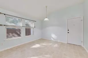 3315 Choir St, Dallas, TX 75237 - Photo 10