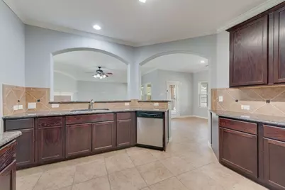 5836 Sunny Meadow Lane, Grand Prairie, TX 75052 - Photo 14