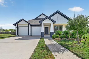 106 N Is Dr, Terrell, TX 75160 - Photo 1