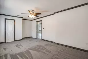 3732 E 1st St, Fort Worth, TX 76111 - Photo 12