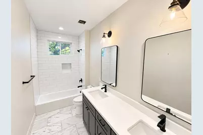 1005 Mount Auburn Avenue, Dallas, TX 75223 - Photo 18