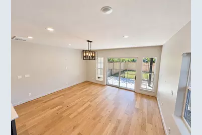 1005 Mount Auburn Avenue, Dallas, TX 75223 - Photo 8