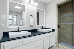 8624 Crestview, North Richland Hills, TX 76182 - Photo 10