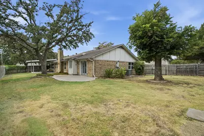 200 Lansford Drive, Benbrook, TX 76126 - Photo 36