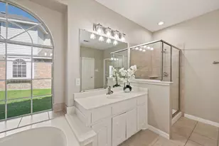 5272 W Cove Way, Grand Prairie, TX 75052 - Photo 22