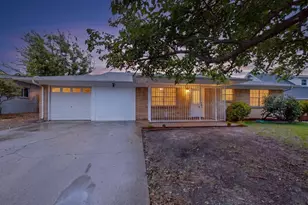 5451 Lubbock Ave, Fort Worth, TX 76133 - Photo 1
