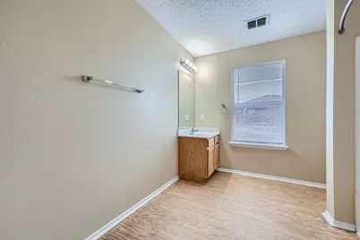 1621 Dragonback Pass, Little Elm, TX 75036 - Photo 20