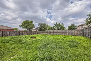 1621 Dragonback Pass, Little Elm, TX 75036 - Photo 30