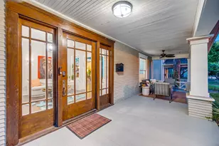 121 S Montclair Ave, Dallas, TX 75208 - Photo 2