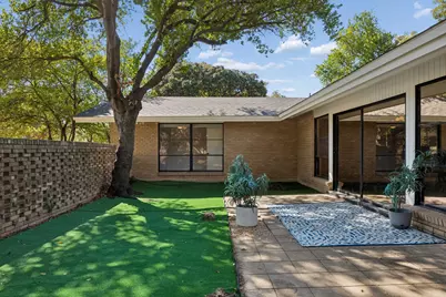 1747 W Red Bird Lane, Dallas, TX 75232 - Photo 22