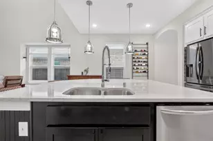 12325 Hulson Trl, Fort Worth, TX 76052 - Photo 10