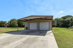 156 Creekwood Ranch Rd, Azle, TX 76020 - Photo 28