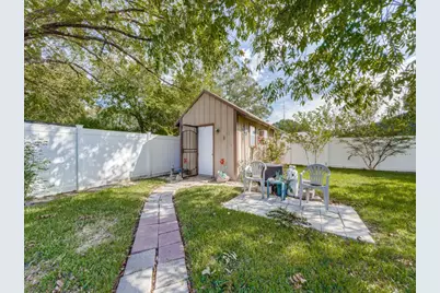 400 Rosedale Drive, Gainesville, TX 76240 - Photo 24