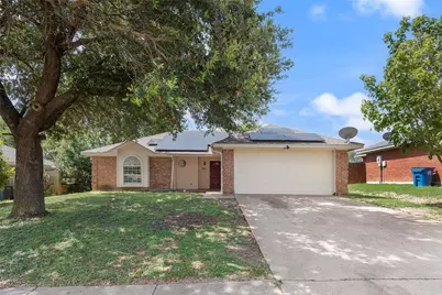 220 Hollywood Drive, Glenn Heights, TX 75154 - Photo 1