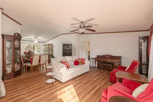 138 S Campbell St, Alba, TX 75410 - Photo 12