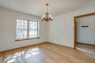 504 Regina Ct, Euless, TX 76039 - Photo 6
