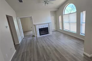 919 Gaynor Ave, Duncanville, TX 75137 - Photo 6