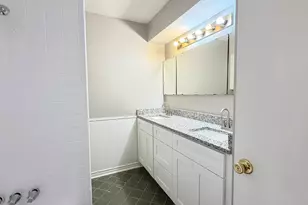 7706 Dentcrest Dr, Dallas, TX 75254 - Photo 24