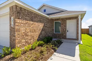 1816 Sanderling St, Forney, TX 75126 - Photo 2