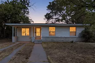 5025 Catalpa St, Haltom City, TX 76117 - Photo 2