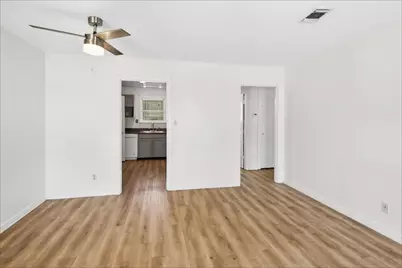 5025 Catalpa Street, Haltom City, TX 76117 - Photo 6