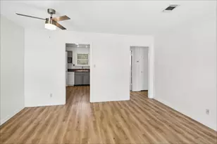 5025 Catalpa St, Haltom City, TX 76117 - Photo 6