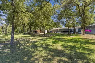 365 Beaver Ln, Waco, TX 76705 - Photo 14