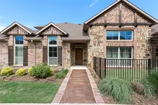 889 Birds Fort Trail, Arlington, TX 76005 - Photo 1