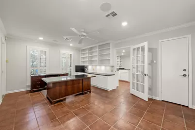 3906 Green Oak Drive, Waco, TX 76710 - Photo 12
