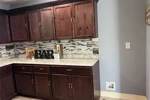 3227 Avenue I, Fort Worth, TX 76105 - Photo 12