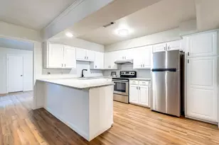 524 N Woods Dr, Sherman, TX 75092 - Photo 6