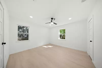 110 Hackberry Street, Lancaster, TX 75146 - Photo 14