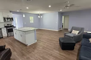 816 S Dixon St, Gainesville, TX 76240 - Photo 4