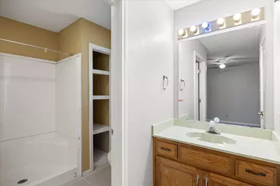 409 Walker Street, Glen Rose, TX 76043 - Photo 14