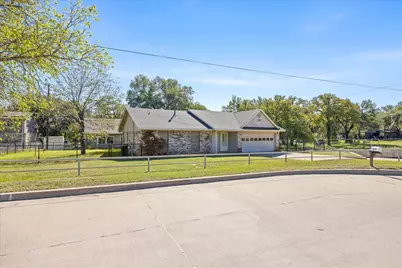 409 Walker Street, Glen Rose, TX 76043 - Photo 28