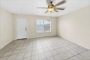 1006 Bland Dr, Arlington, TX 76010 - Photo 8