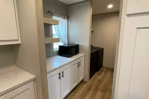 131 Vista Dr, Tye, TX 79563 - Photo 12