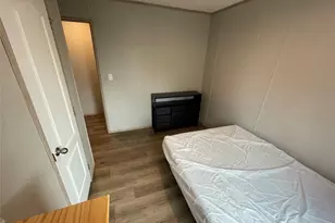 131 Vista Dr, Tye, TX 79563 - Photo 18