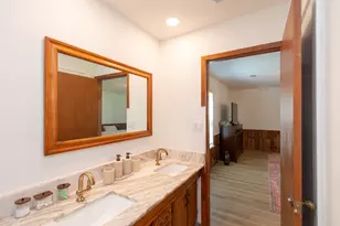 210 Lake Front Dr, Mabank, TX 75156 - Photo 18
