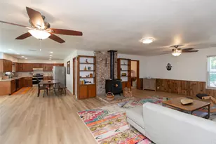 210 Lake Front Dr, Mabank, TX 75156 - Photo 6
